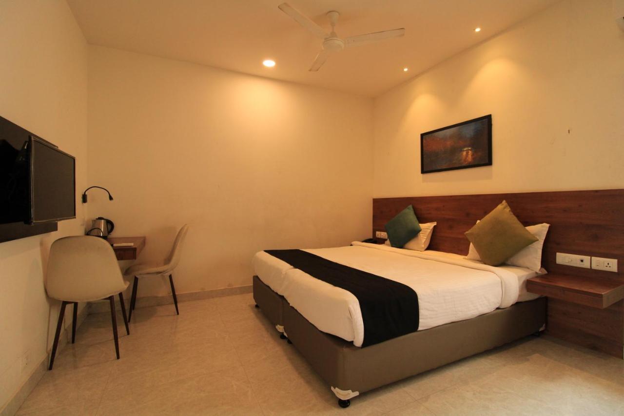Arunaa Inn Airport Hotel,Chennai Exterior foto