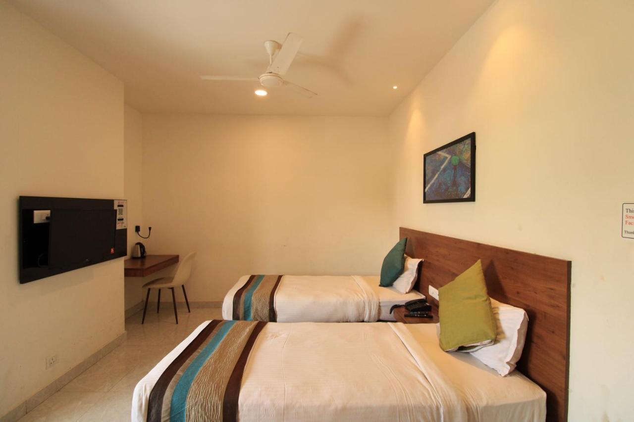 Arunaa Inn Airport Hotel,Chennai Exterior foto